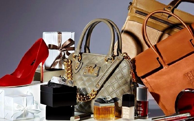 Women's Fashion